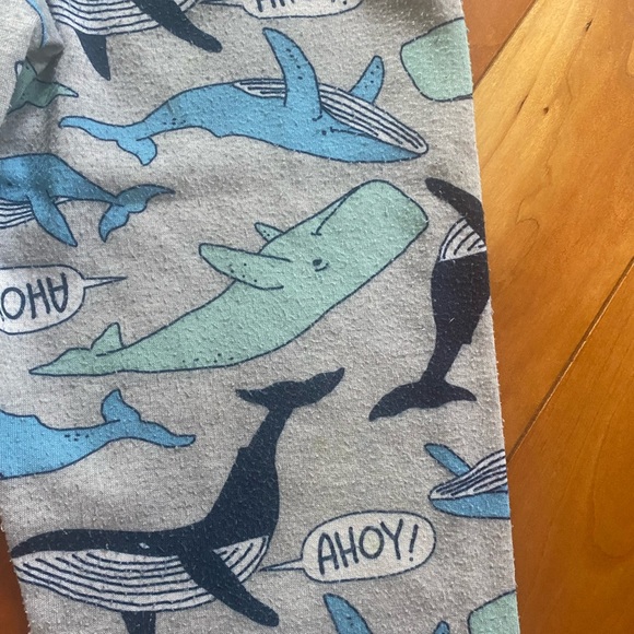 Carter’s Pj set 4T free WAB - Picture 5 of 9